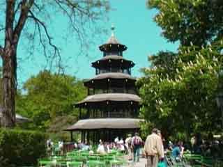 صور Englischer Garten متنزّه